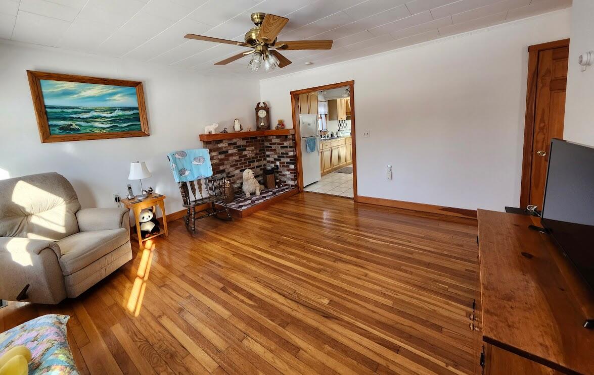 184 Mayo Road Hampden, ME 04444 - Photo 15 of 25 20240215_135755