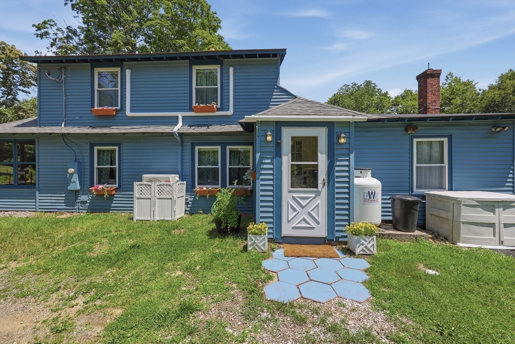 270 Wendell Depot Road Wendell, MA 01379 - Photo 4 of 42