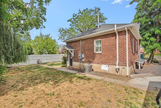 206 South 100 West Bountiful, UT 84010 - Photo 26 of 27