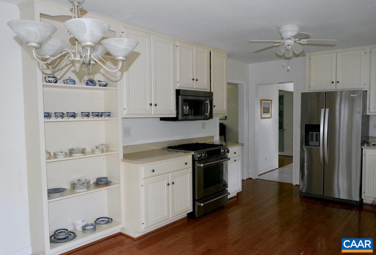 1858 Field Road Charlottesville, VA 22903 - Photo 12 of 34 Gallery Image 12