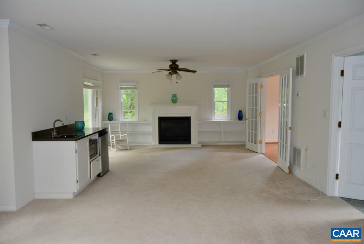 1858 Field Road Charlottesville, VA 22903 - Photo 21 of 34 Gallery Image 21
