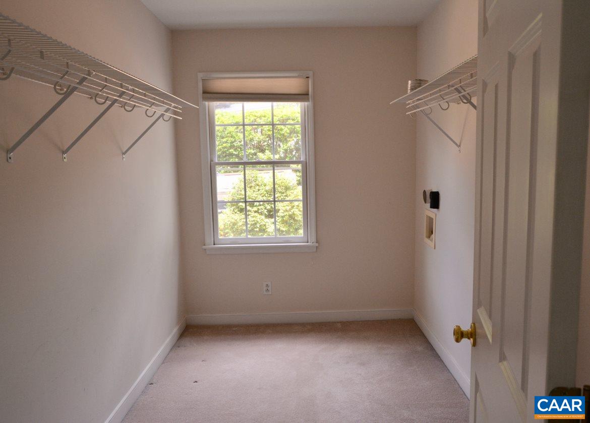 1858 Field Road Charlottesville, VA 22903 - Photo 25 of 34 Gallery Image 25