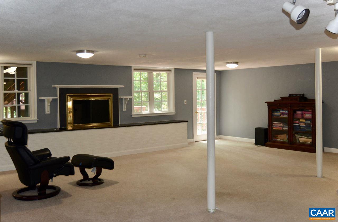 1858 Field Road Charlottesville, VA 22903 - Photo 27 of 34 Gallery Image 27