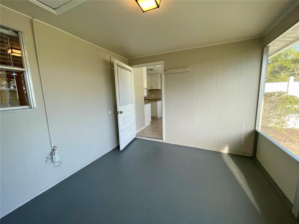 619 Shore Road, Unit A Nokomis, FL 34275 - Photo 19 of 30