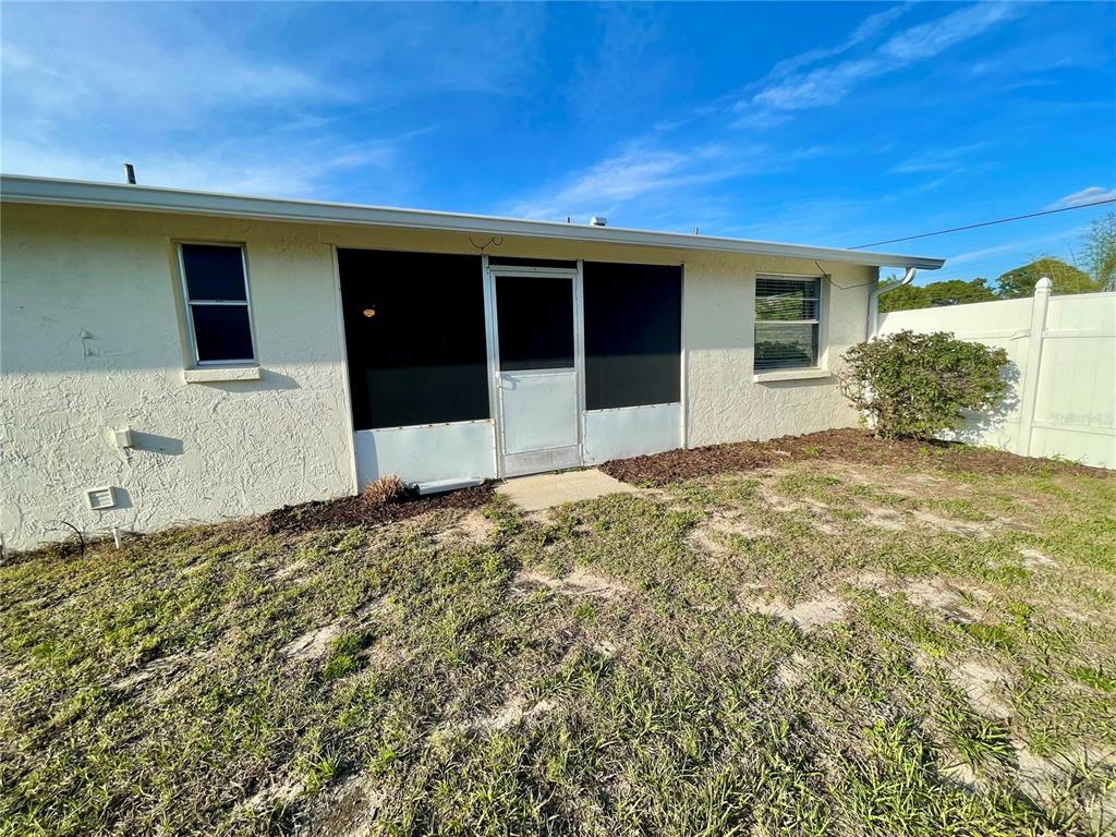 619 Shore Road, Unit A Nokomis, FL 34275 - Photo 23 of 30
