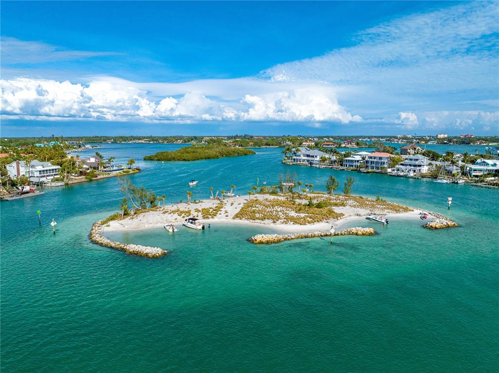 619 Shore Road, Unit A Nokomis, FL 34275 - Photo 25 of 30