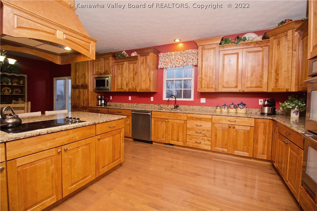 3414 Evergreen Road Fraziers Bottom, WV 25082 - Photo 8 of 47 Gallery Image 8