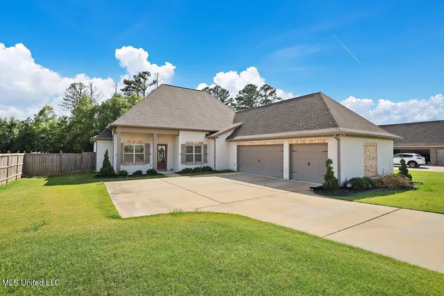 $380,000 | 123 Freeland Lane, Clinton, MS 39056