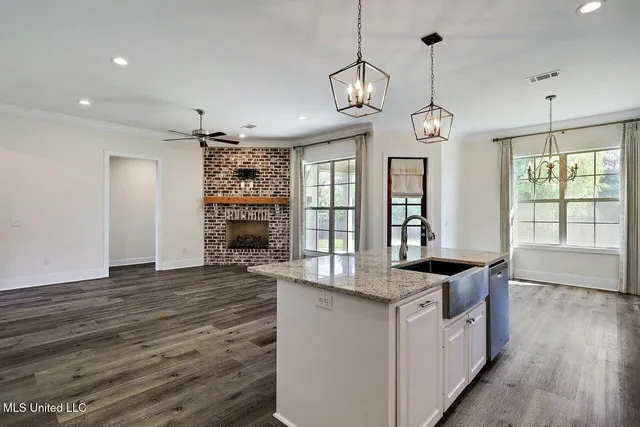 $380,000 | 123 Freeland Lane, Clinton, MS 39056