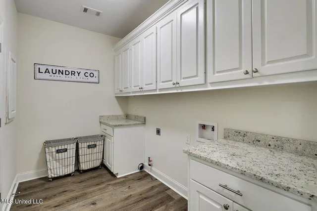 $380,000 | 123 Freeland Lane, Clinton, MS 39056