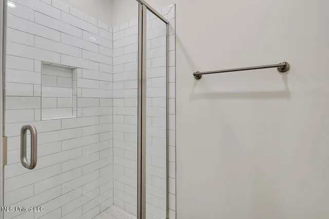 $380,000 | 123 Freeland Lane, Clinton, MS 39056