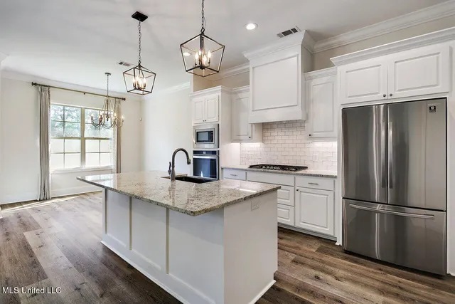 $380,000 | 123 Freeland Lane, Clinton, MS 39056