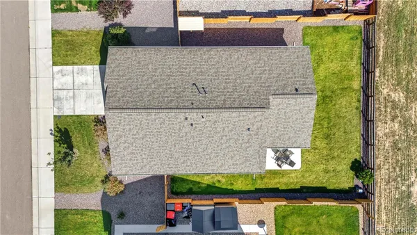 view of rooftop