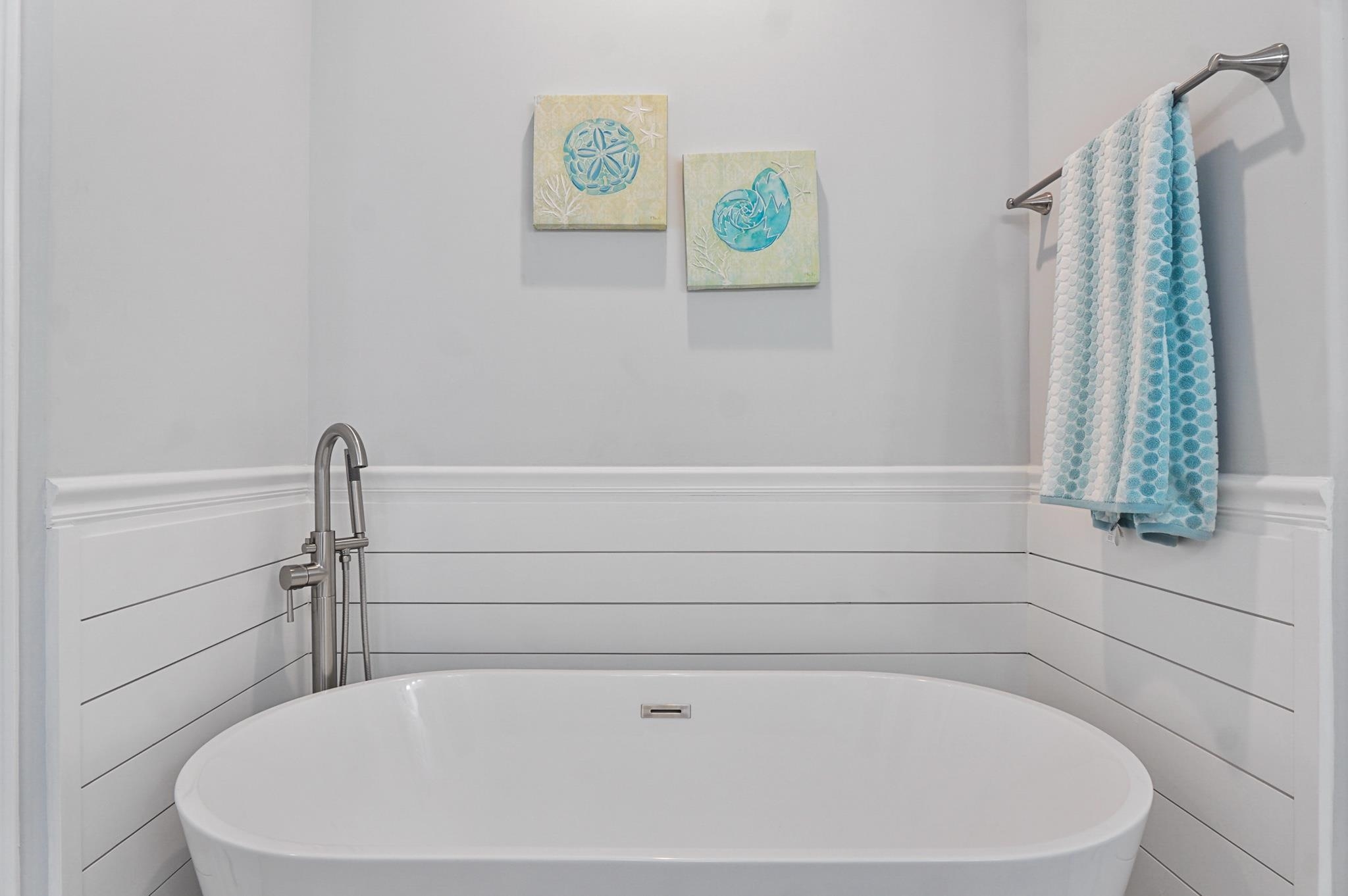 1124 Pink Poppy Lane Foley, AL 36535 - Photo 14 of 44 Master Bath