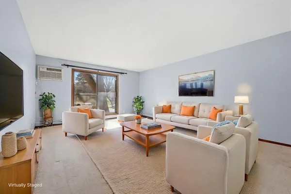 $184,999 | 11160 Anderson Lakes Parkway, Unit 115, Eden Prairie, MN 55344