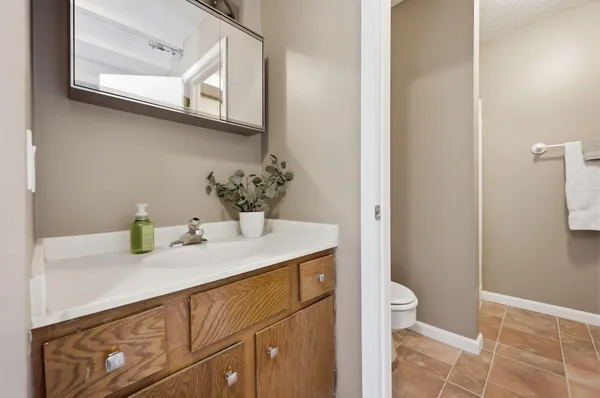 $184,999 | 11160 Anderson Lakes Parkway, Unit 115, Eden Prairie, MN 55344