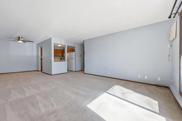 $184,999 | 11160 Anderson Lakes Parkway, Unit 115, Eden Prairie, MN 55344
