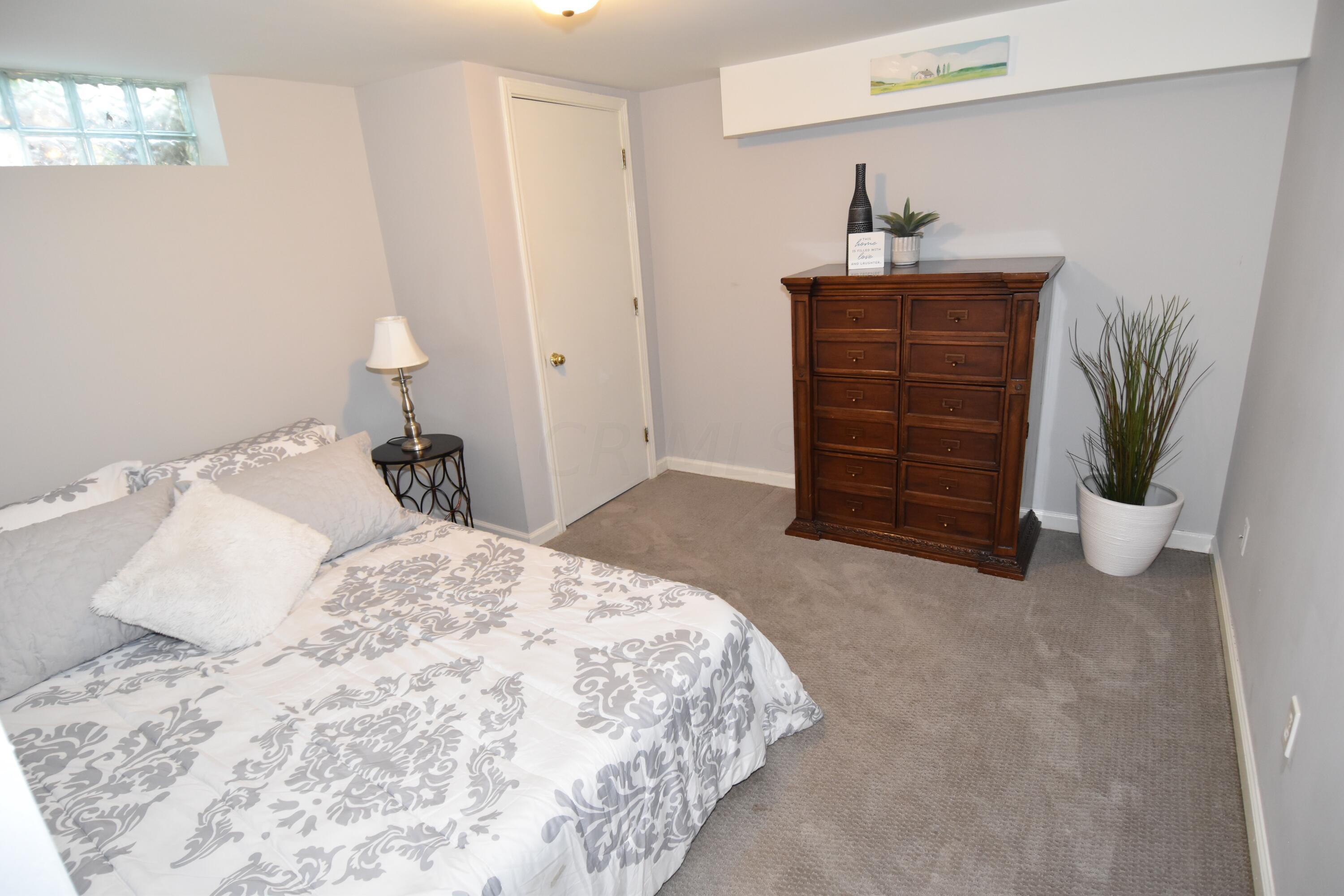 5563 Naiche Road Columbus, OH 43213 - Photo 21 of 38
