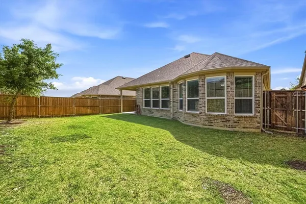 a view of a house with a swimming pool