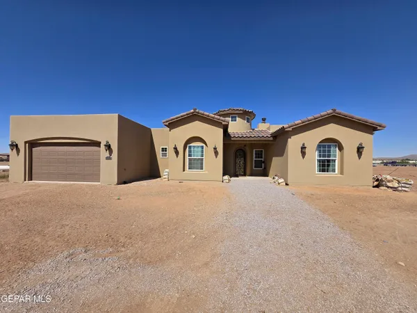 $759,000 | 3370 Opitz Road, Anthony, NM 88021