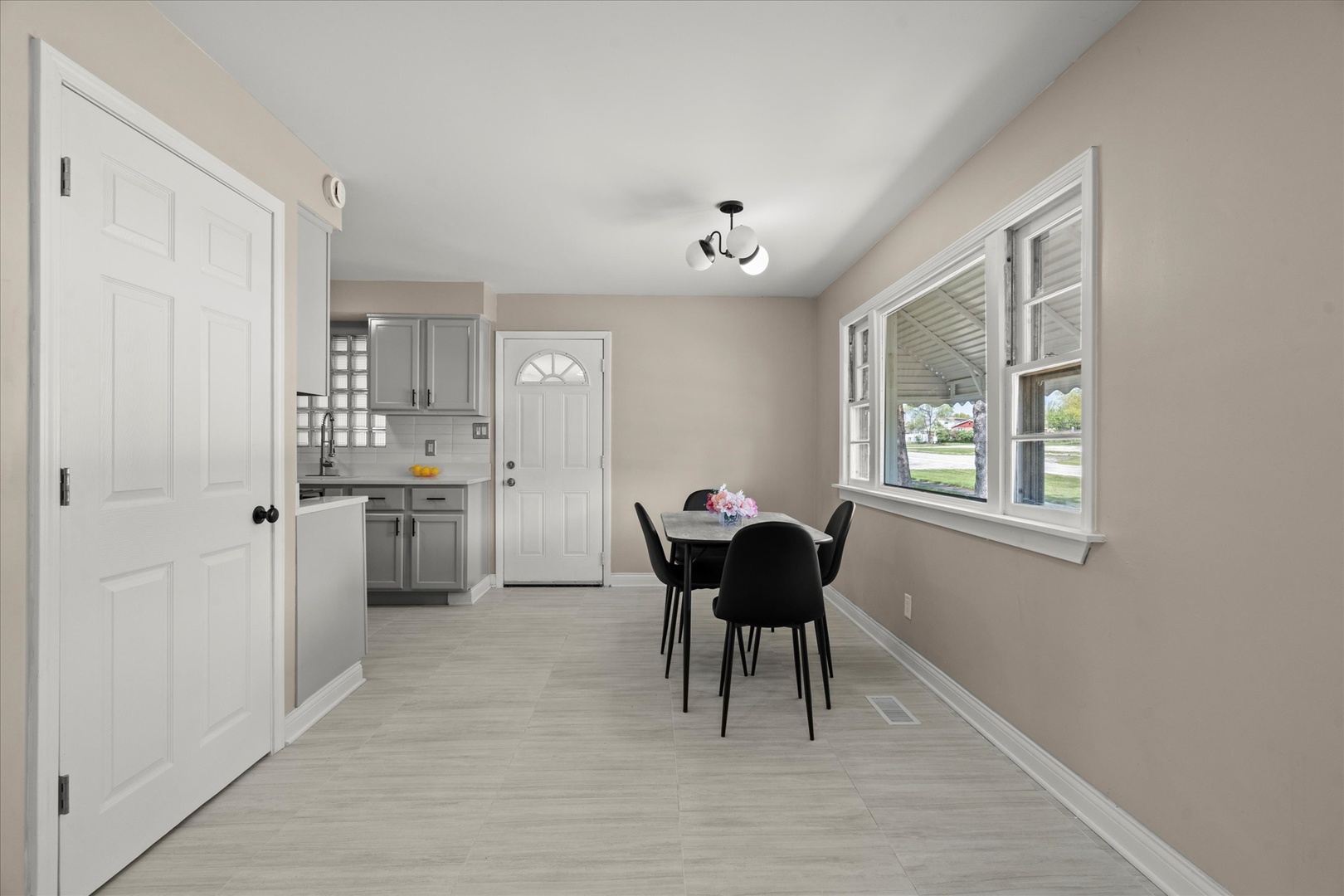 30 Broadway Chicago Heights, IL 60411 - Photo 6 of 25 a view of a dining room with furniture and window