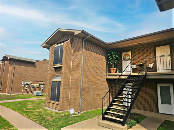 $134,900 | 4460 Chaha Road, Unit 201, Garland, TX 75043