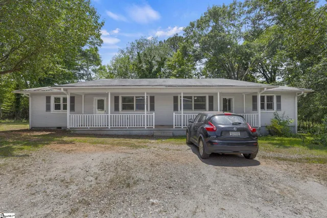 $220,000 | 106 Hanks Drive, Anderson, SC 29621