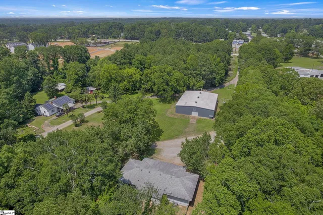 $220,000 | 106 Hanks Drive, Anderson, SC 29621