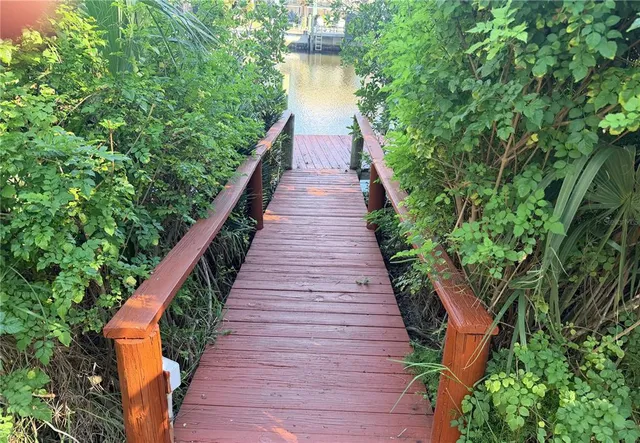 $475,000 | 18422 Burkholder Circle, Port Charlotte, FL 33948