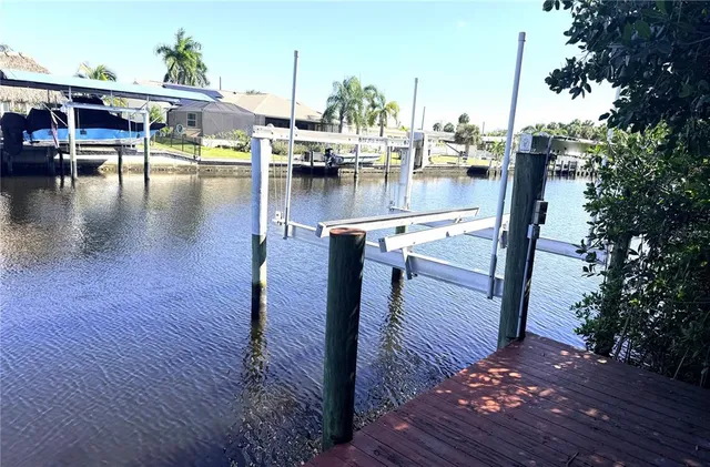 $475,000 | 18422 Burkholder Circle, Port Charlotte, FL 33948