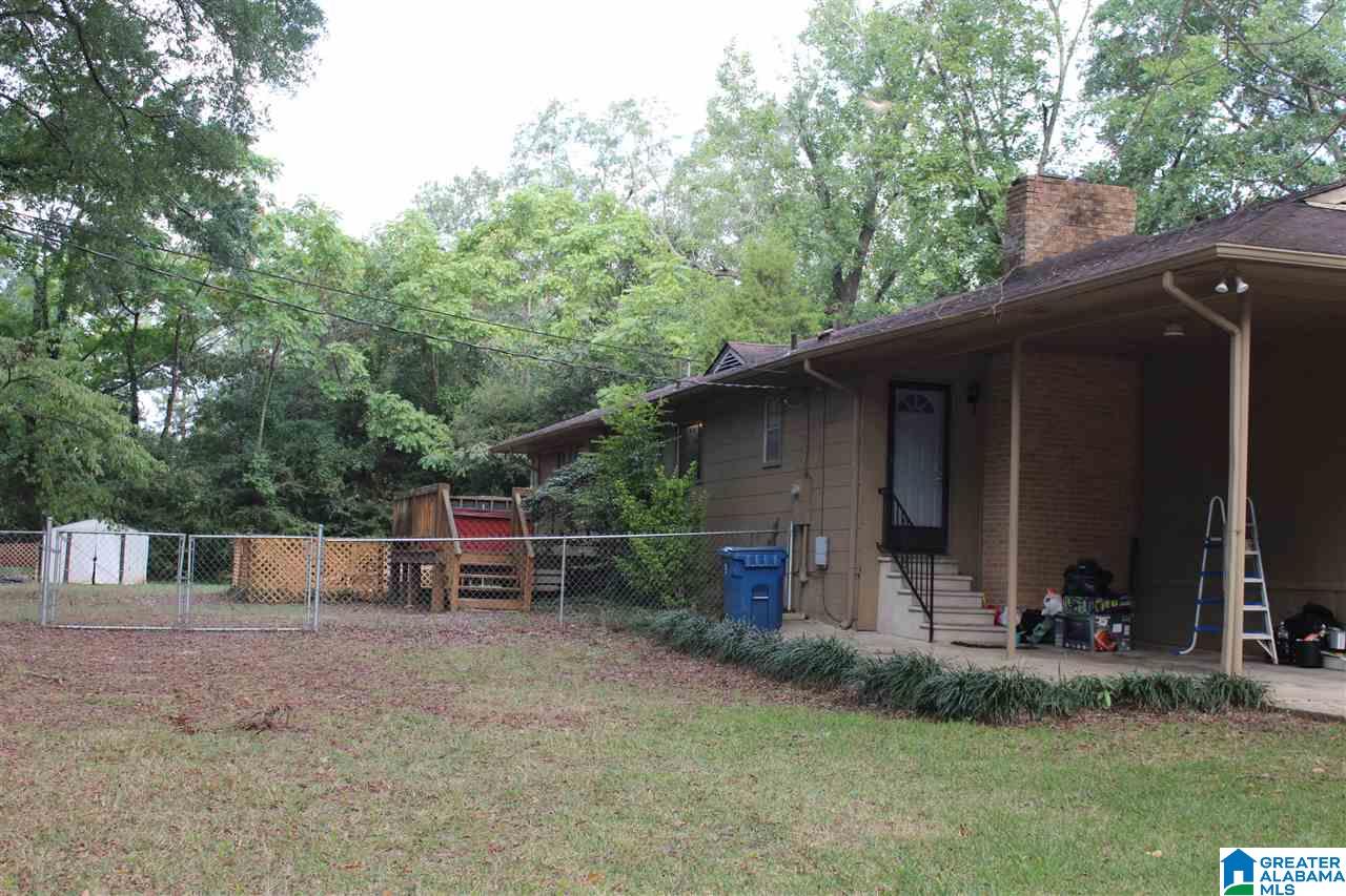160 Oak Avenue Bessemer, AL 35023 - Photo 2 of 19