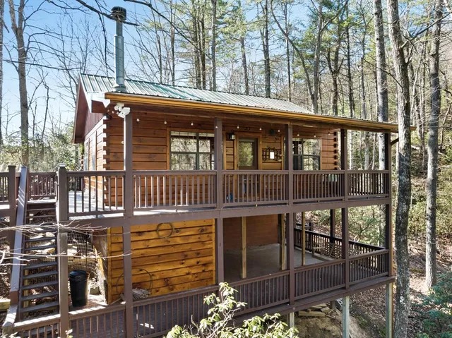 $339,000 | 16 Dean Court, Blue Ridge, GA 30513