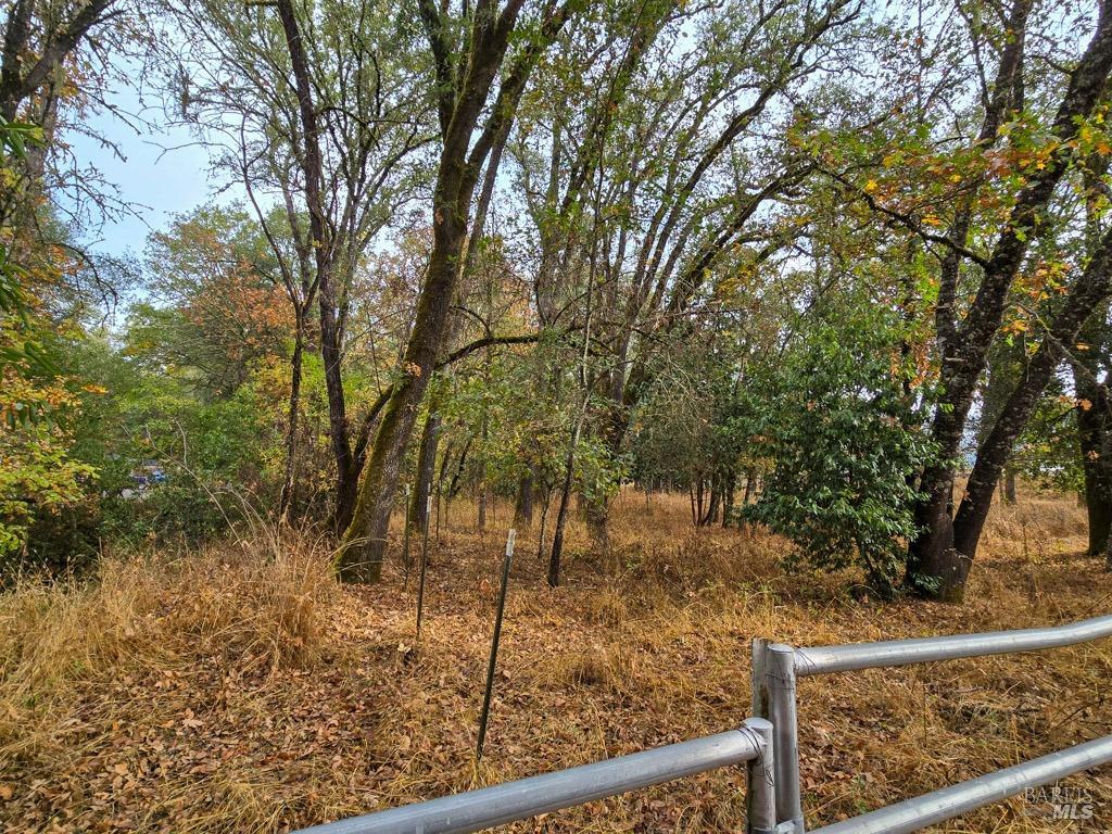 1540 Rd D Redwood Valley, CA 95470 - Photo 39 of 42 a view of a wooden fence