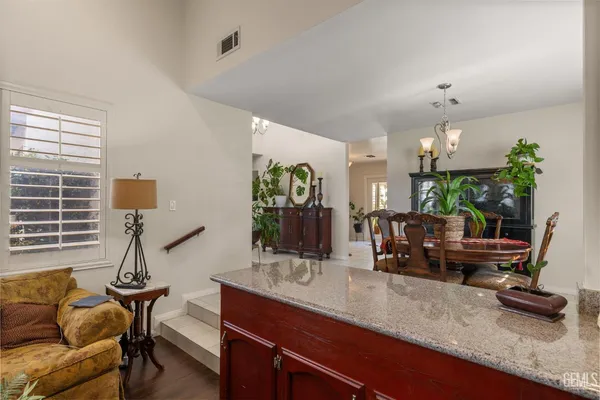 $320,000 | Undisclosed Address, Bakersfield, CA 93309