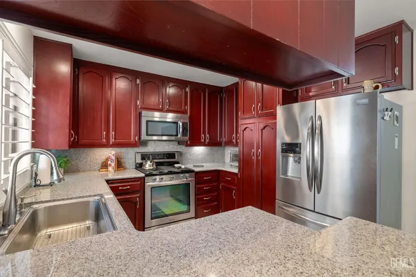 $320,000 | Undisclosed Address, Bakersfield, CA 93309