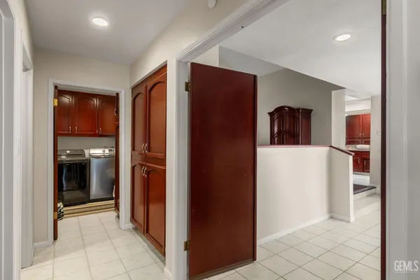 $320,000 | Undisclosed Address, Bakersfield, CA 93309