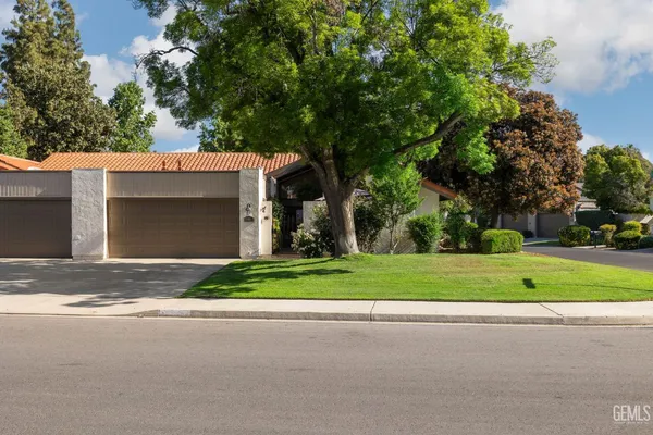 $320,000 | Undisclosed Address, Bakersfield, CA 93309