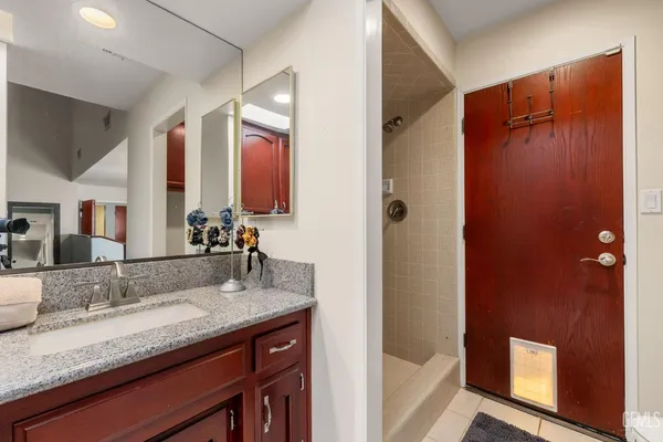 $320,000 | Undisclosed Address, Bakersfield, CA 93309