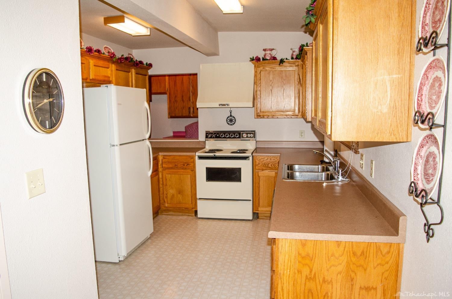 10905 Pretoria Road Tehachapi, CA 93561 - Photo 27 of 64 Gallery Image 27