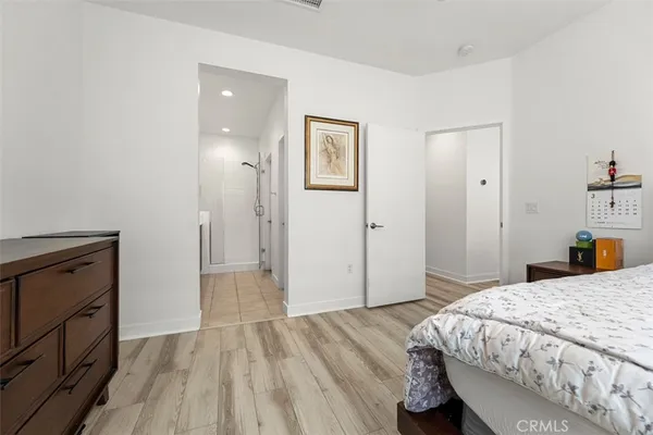 $719,000 | 9914 Artesia Boulevard, Unit 302, Bellflower, CA 90706