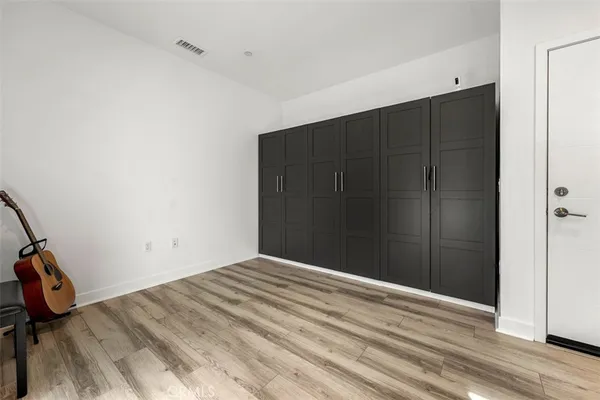 $719,000 | 9914 Artesia Boulevard, Unit 302, Bellflower, CA 90706