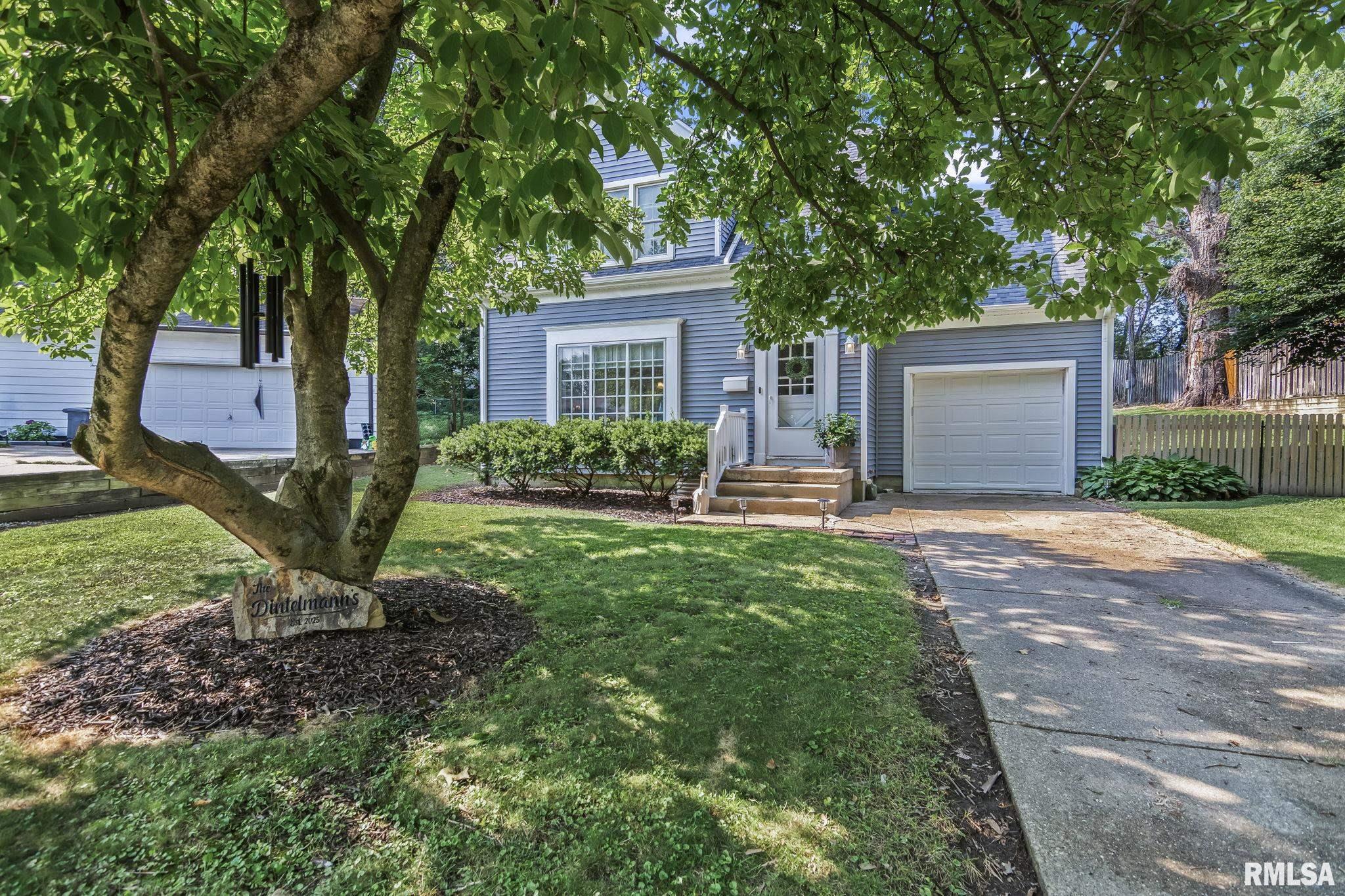 14 Mclean Lane Springfield, IL 62704 - Photo 2 of 39 Gallery Image 2