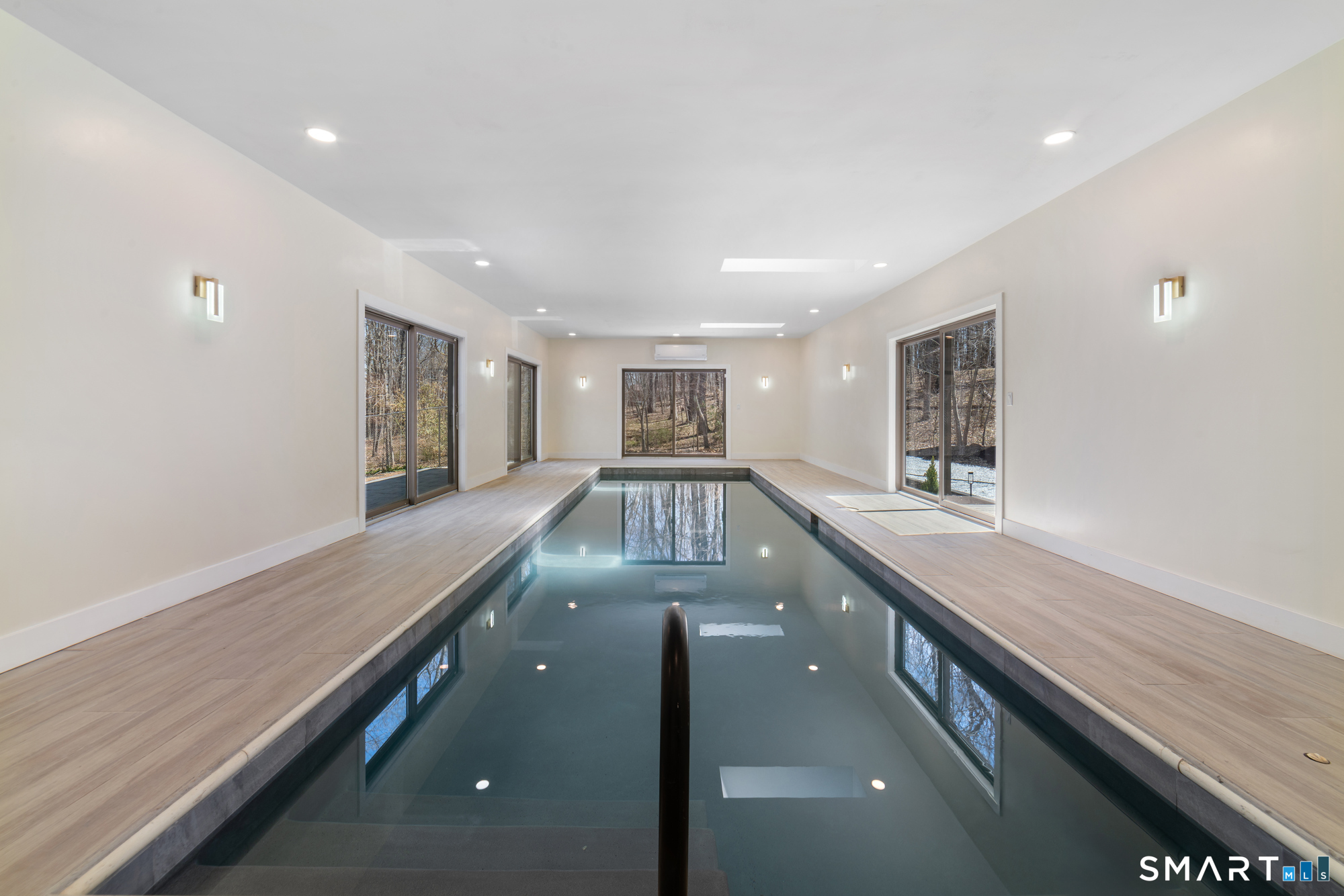 1607 Great Hill Road Guilford, CT 06437 - Photo 20 of 40
