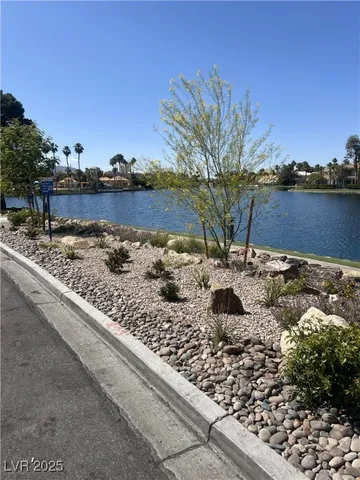 $210,000 | 3150 North Soft Breezes Drive, Unit 1033, Las Vegas, NV 89128