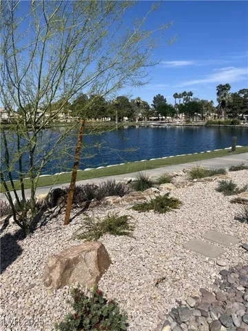 $210,000 | 3150 North Soft Breezes Drive, Unit 1033, Las Vegas, NV 89128
