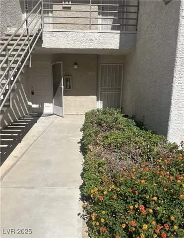 $210,000 | 3150 North Soft Breezes Drive, Unit 1033, Las Vegas, NV 89128
