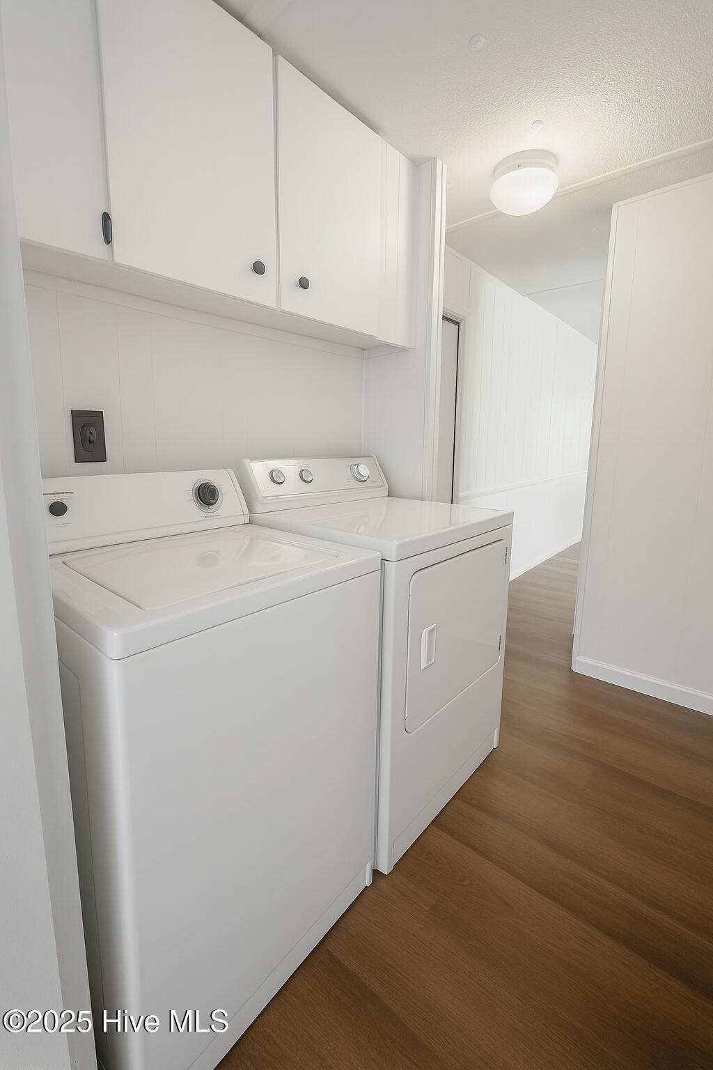 216 South Stringfield Street Atkinson, NC 28421 - Photo 6 of 15 Laundry