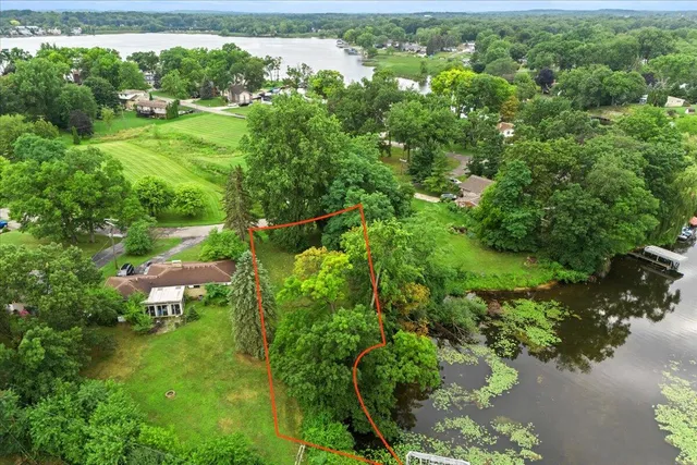 $857,000 | 3306 Indianview Drive, Waterford, MI 48329