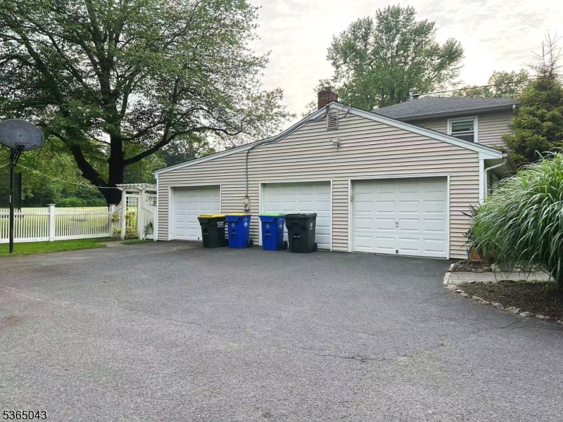 21 Meadowview Road Bernards, NJ 07920 - Photo 6 of 21