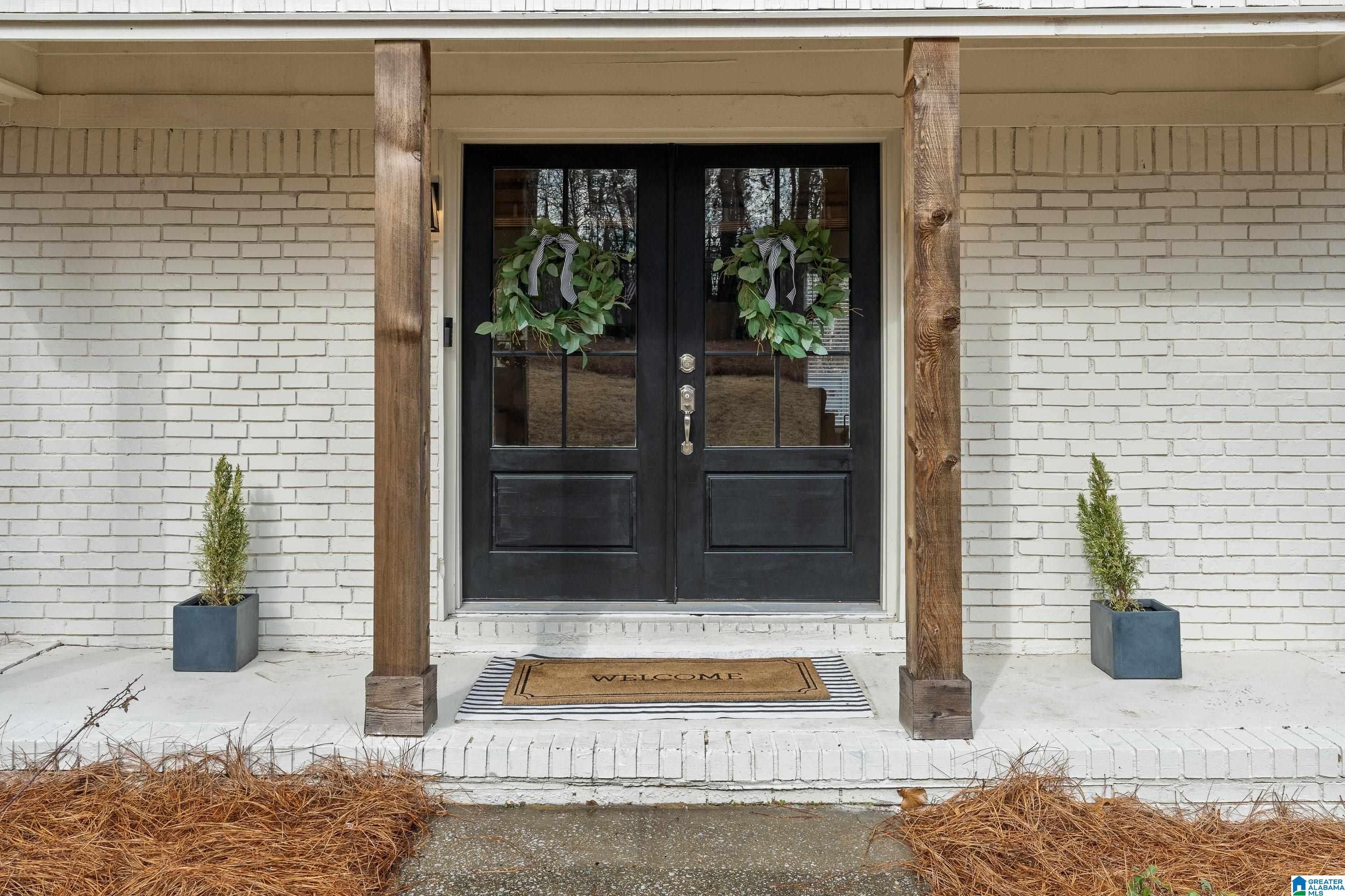227 Miller Circle Pelham, AL 35124 - Photo 5 of 43